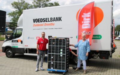 Dirk van de Broek en Fiets4daagse doneert een rolcontainer vol met fruit!